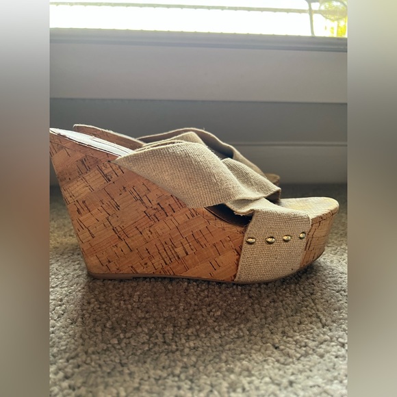 Steve Madden “Pride” Cork Wedges - Picture 5 of 13